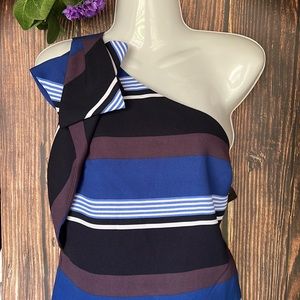 Banana Republic Cold Shoulder